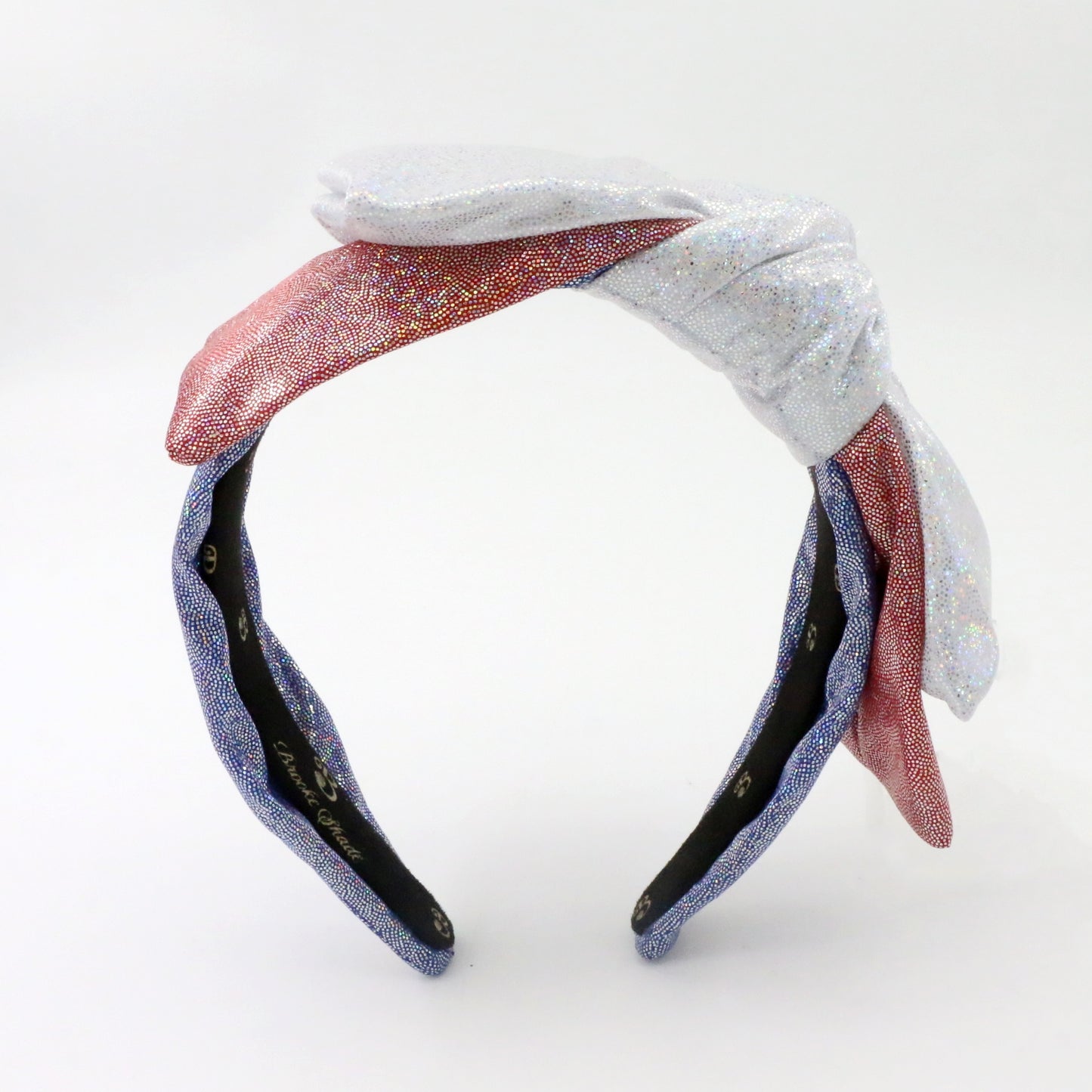 The Americana Bow