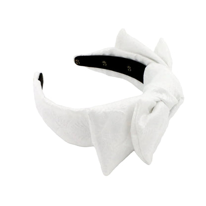 The Pearelscent Shell Brocade Bow