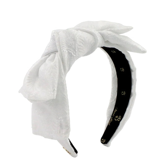 The Pearelscent Shell Brocade Bow