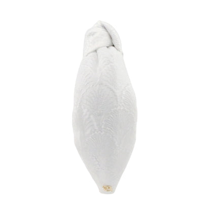 The Pearelscent Shell Brocade Topknot