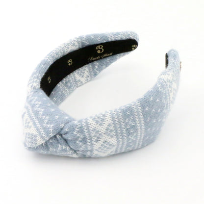 The Winter Blue FairIsle Topknot