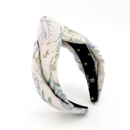 The Genevieve Brocade Fancy Knot