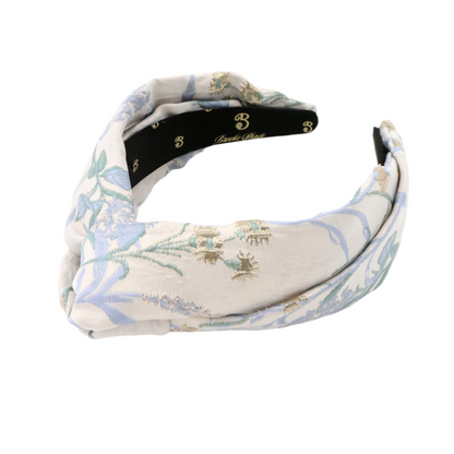 The Genevieve Brocade Fancy Knot
