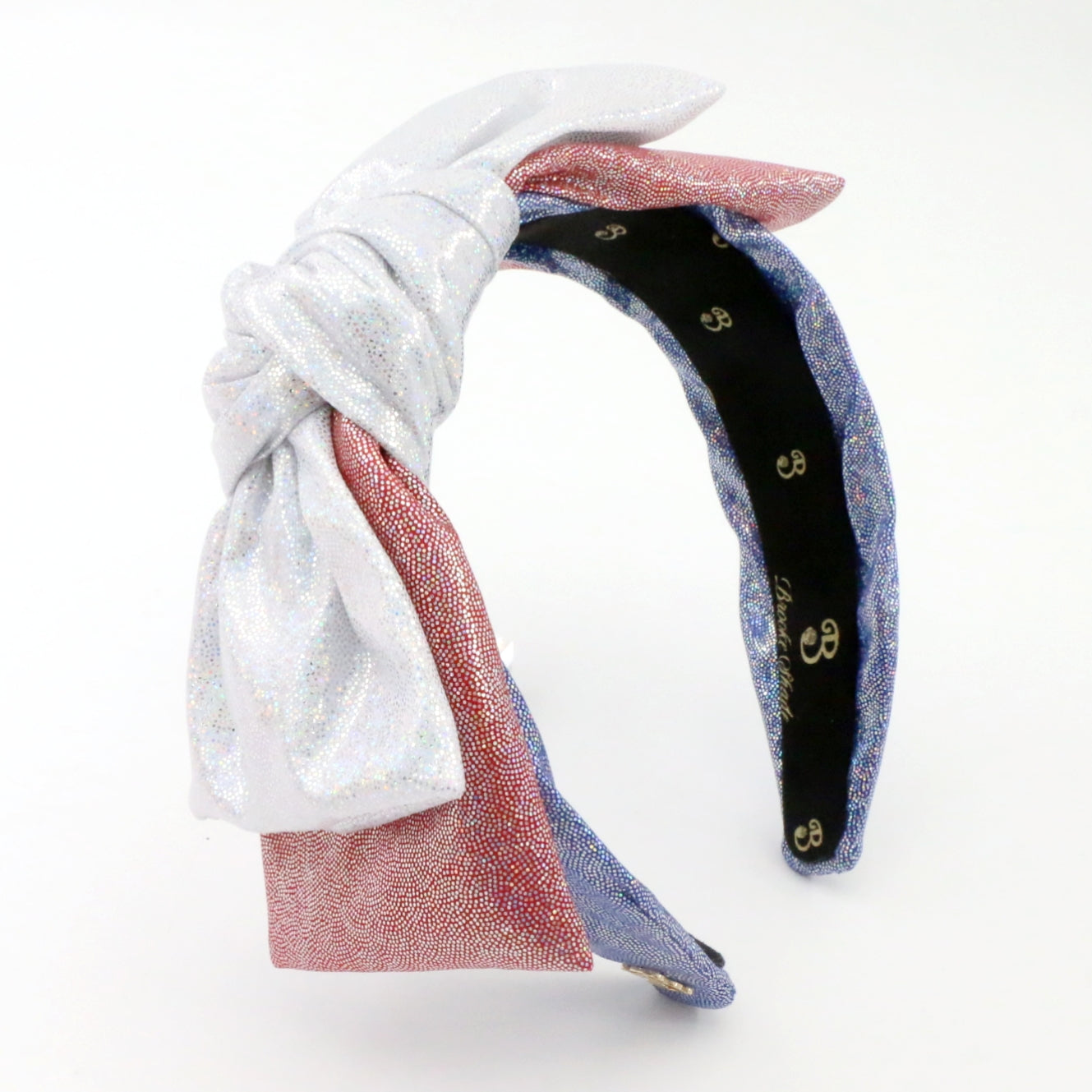 The Americana Bow