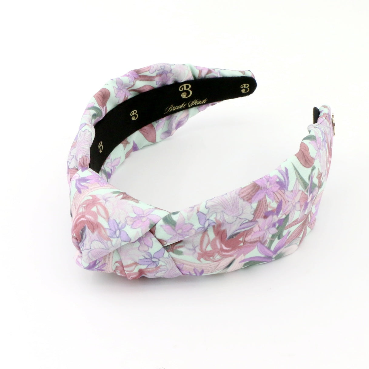 The Lilly Canna Topknot