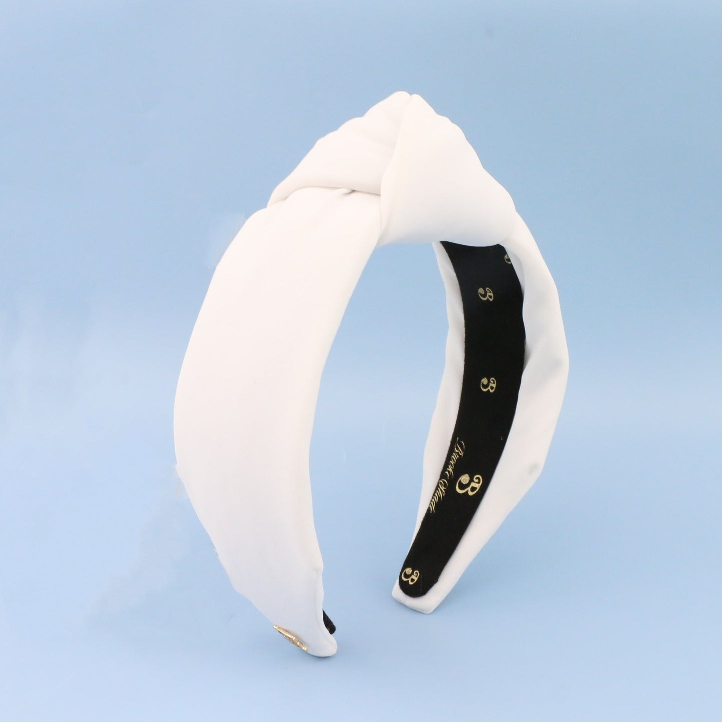 The Resort White Neoprene Topknot